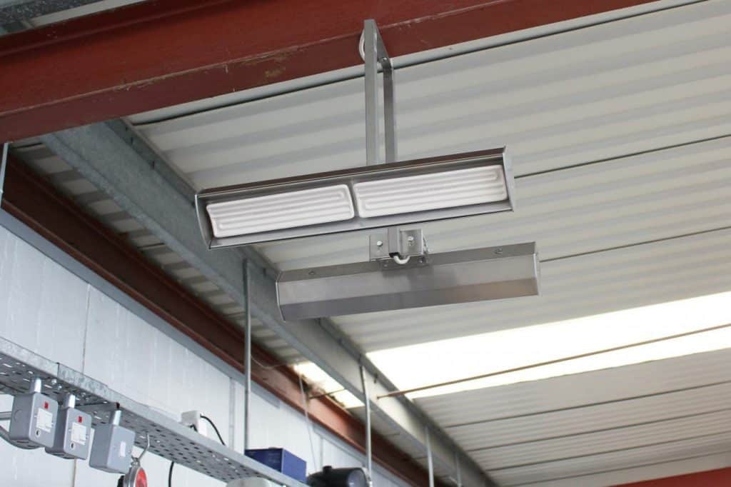 Commercial space heater example: Advantage IR 2 in a workshop